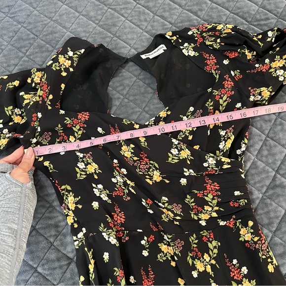 Reformation Vionette Dress Women’s 4 Midi Floral Slit Front Short Puff Sleeve Y - Picture 9 of 9